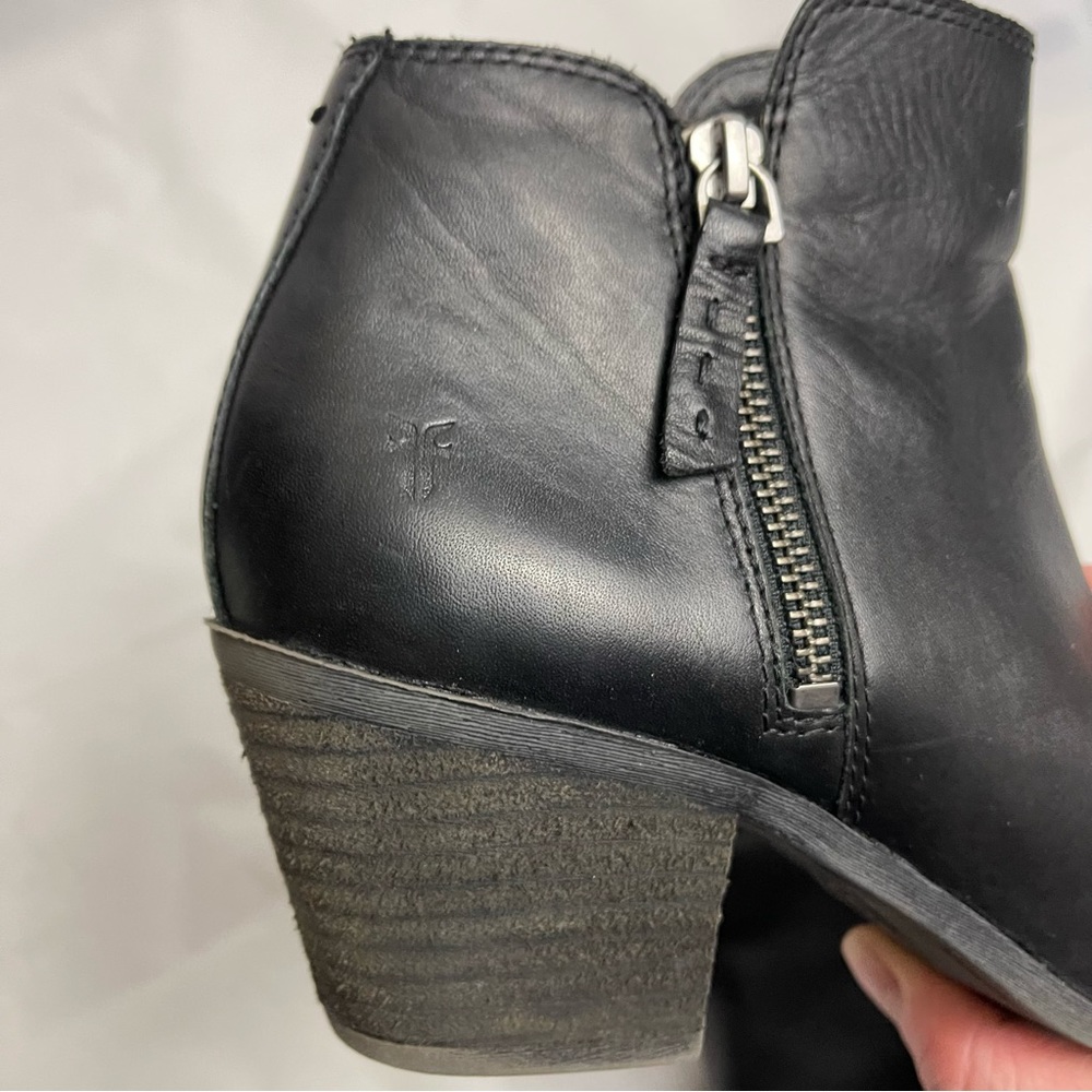 FRYE Judith Zip Bootie - Picture 4 of 7